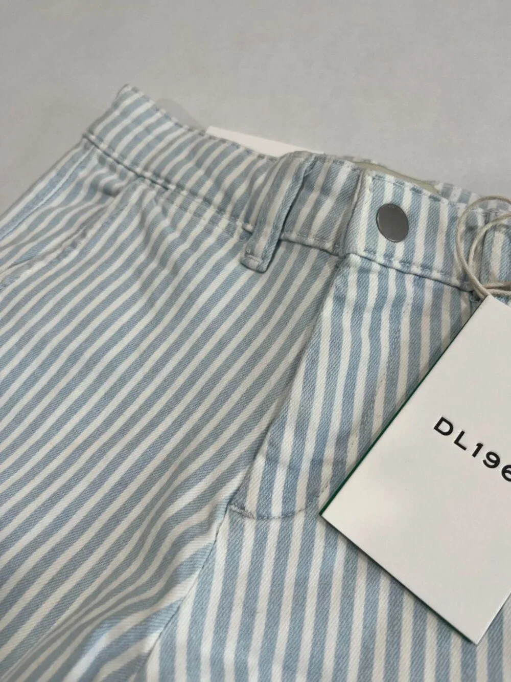 Boy - 4, 5, 6, 7, 10 - NWT DL1961 Jacob Chino Short in Shipmate Stripes